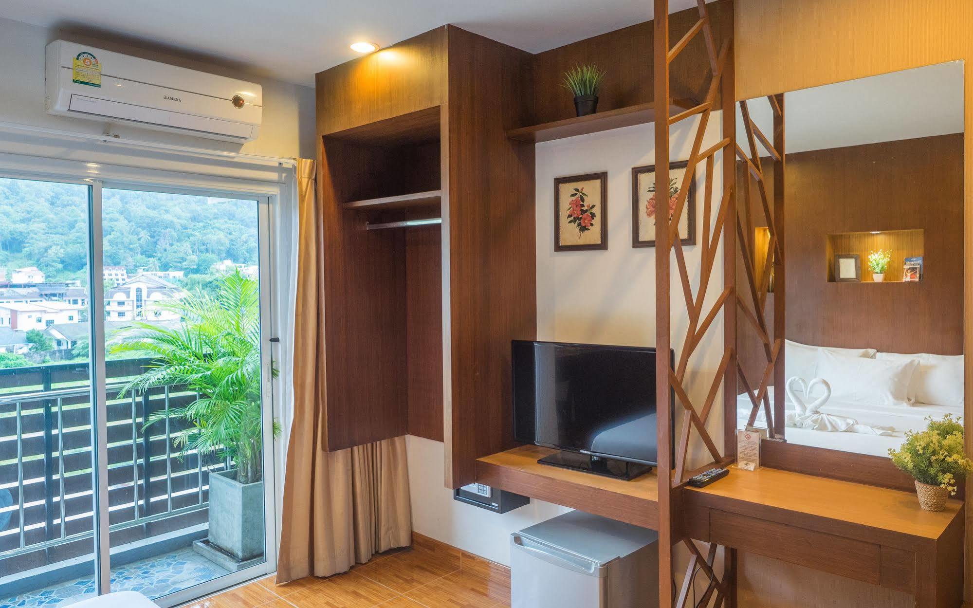 Tree Hug Home Patong ภายนอก รูปภาพ