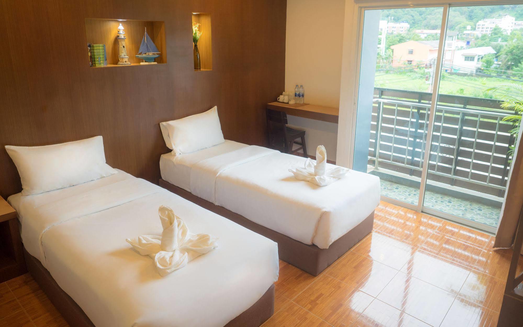 Tree Hug Home Patong ภายนอก รูปภาพ